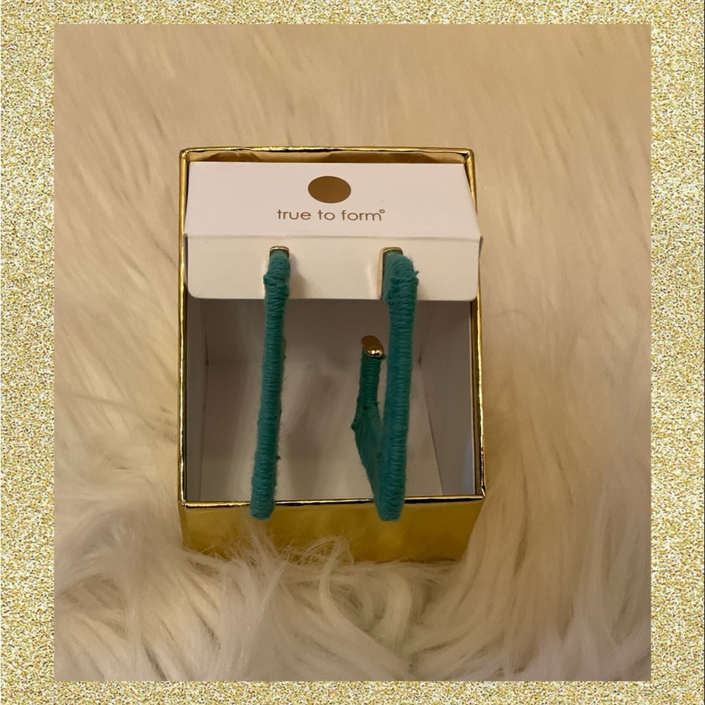 True to Form Threaded Hoop Earrings - New in Box
